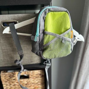 Brica toddler bookbag / backpack with safety leash